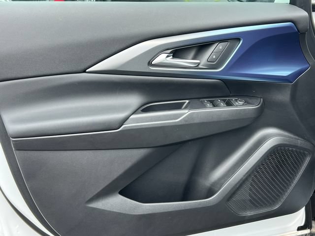 New 2026 Chevrolet Equinox EV LT AWD/4WD image 12