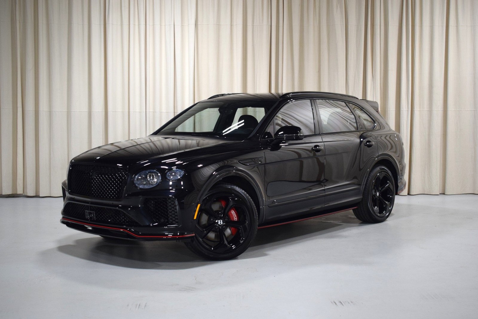 New 2025 Bentley Bentayga