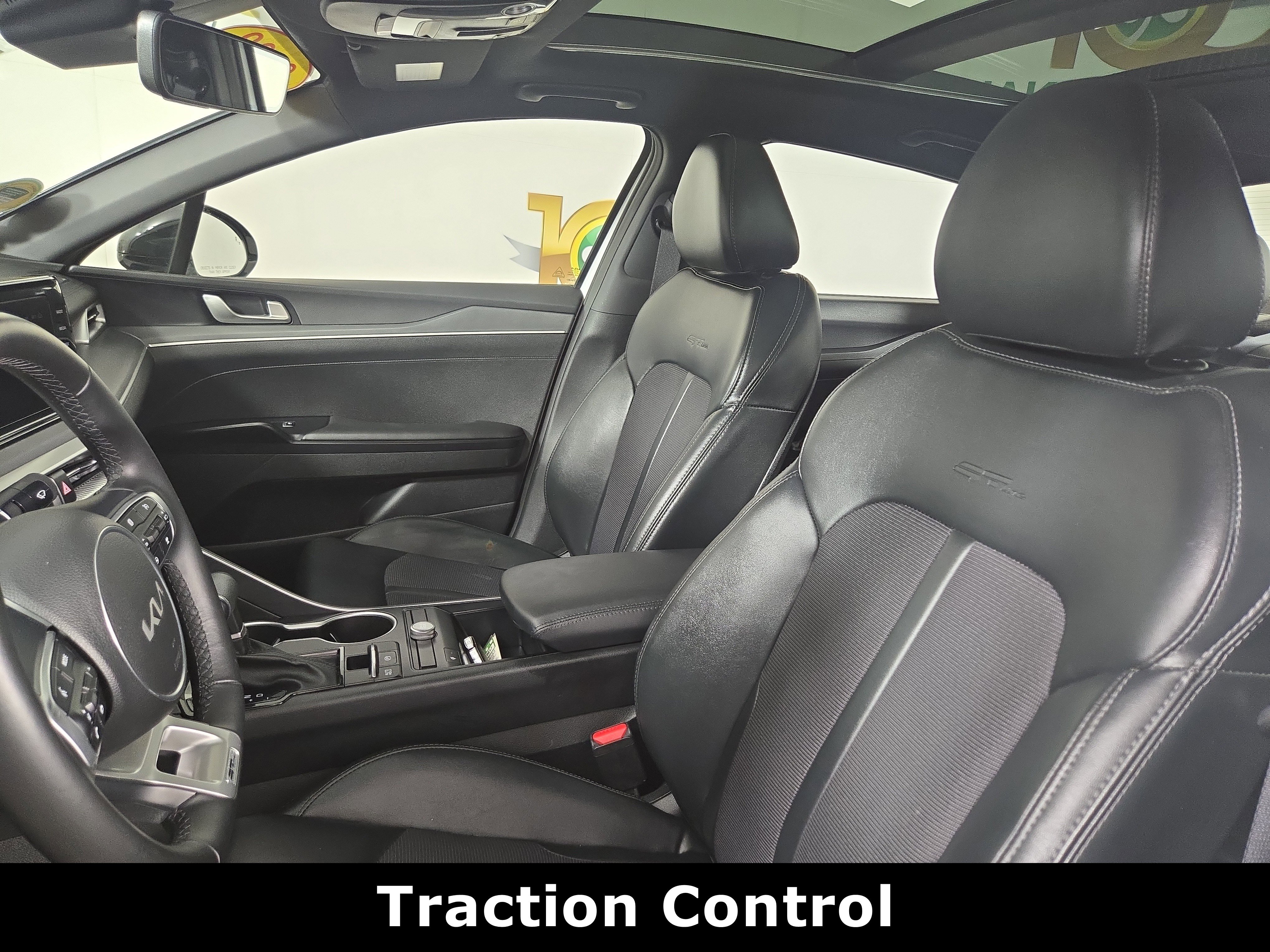 Used 2023 Kia K5 GT-Line image 11