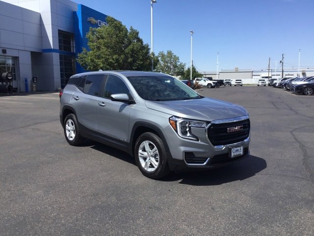 Used 2024 GMC Terrain SLE
