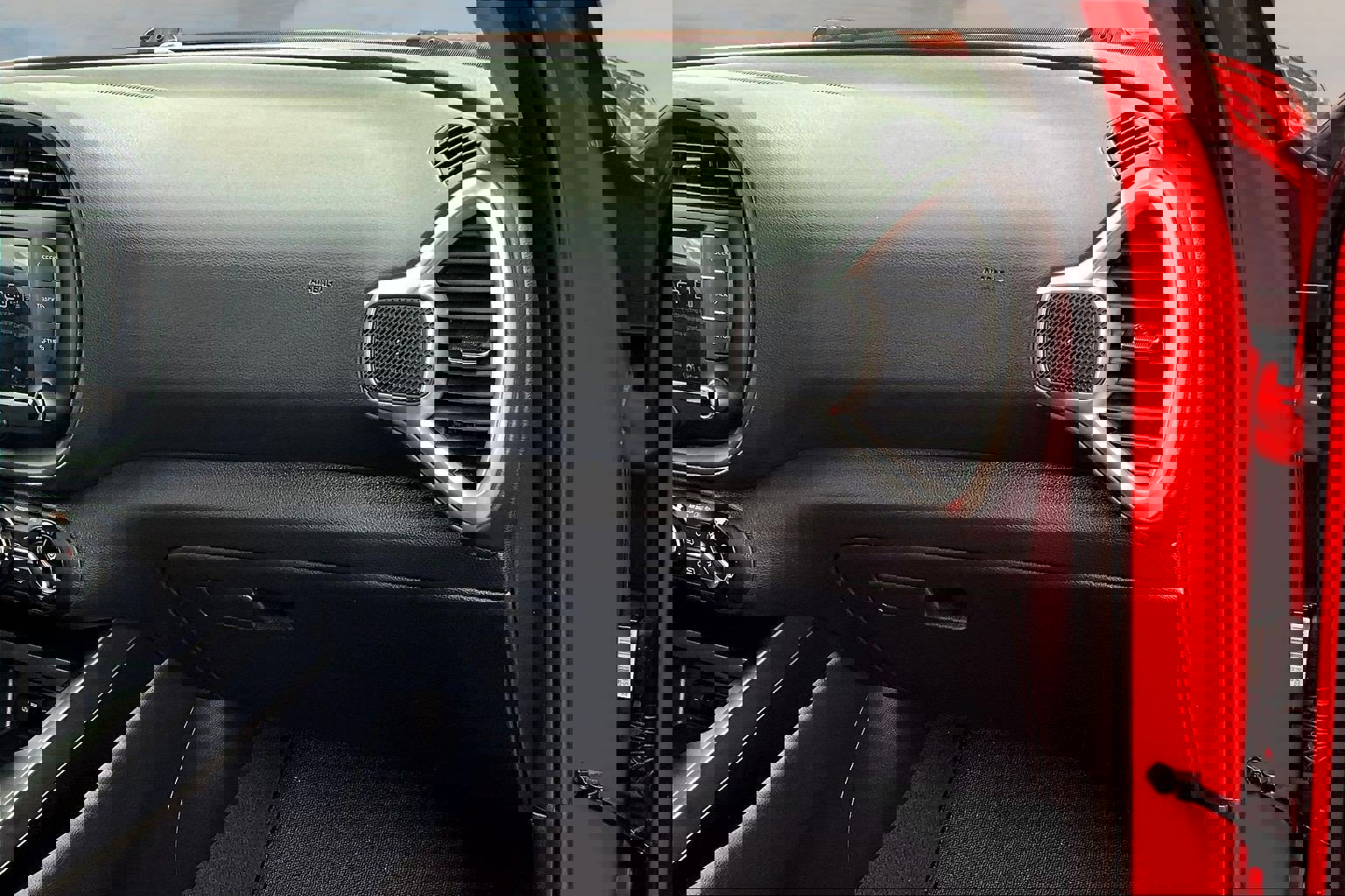 Used 2024 Kia Soul LX w/ Option Group 015 image 18