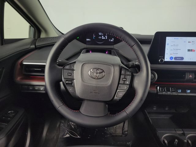 Used 2026 Toyota Prius Plug-In Hybrid FWD image 21