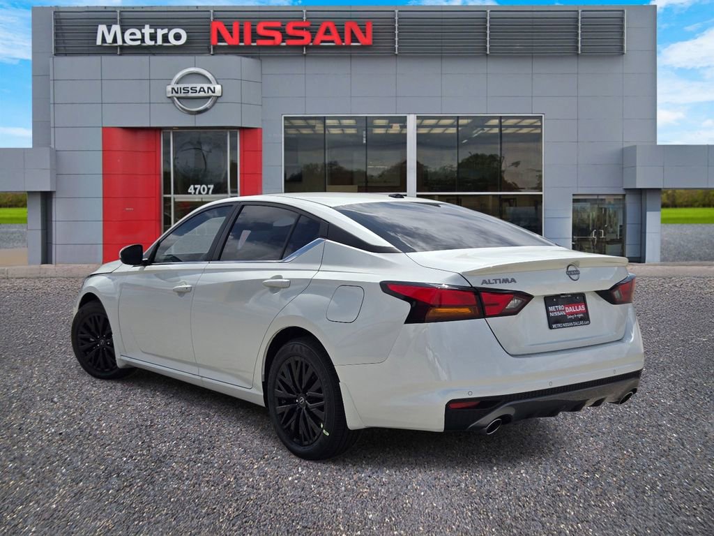 New 2026 Nissan Altima 2.5 SV image 4
