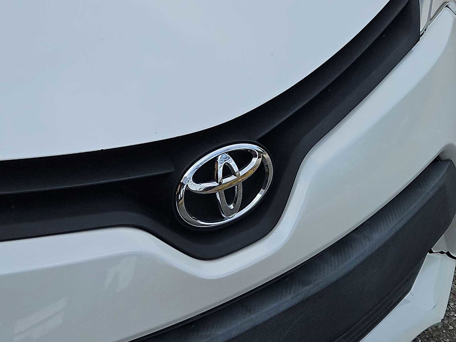 Used 2014 Toyota Corolla LE image 11