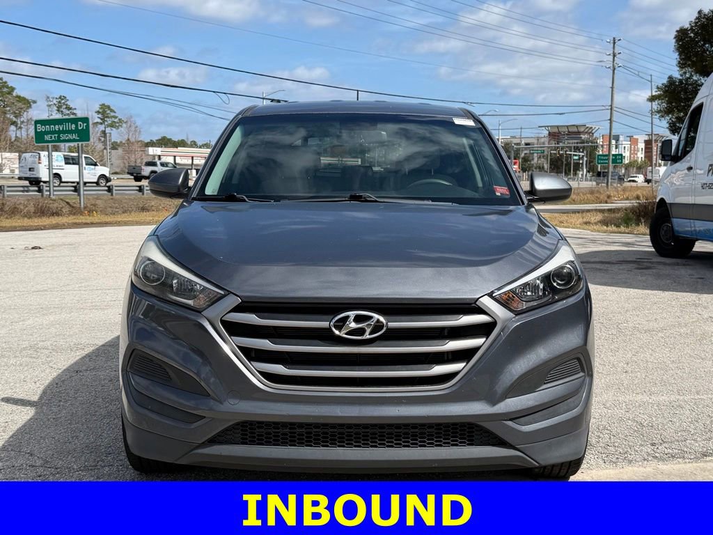 Used 2017 Hyundai Tucson SE image 2