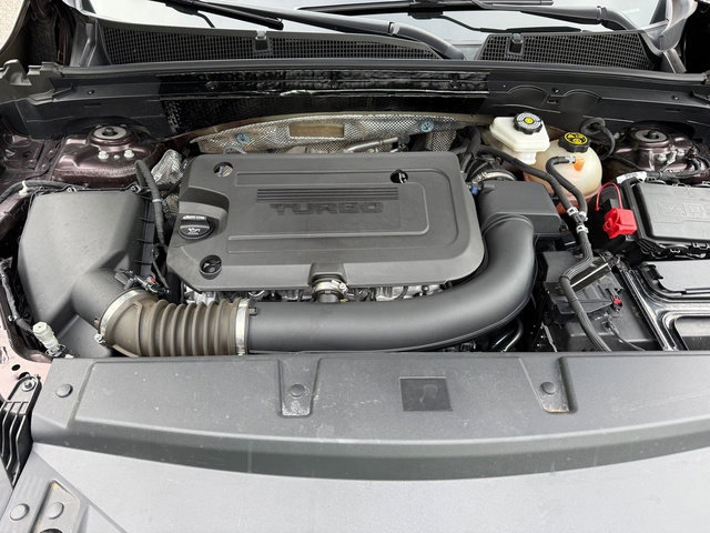 Used 2022 Buick Envision Avenir w/ Technology Package II image 9