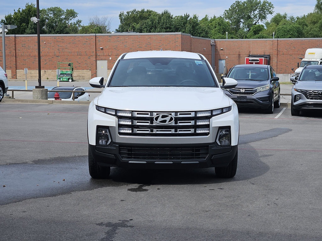 New 2027 Hyundai Santa Cruz SE FWD image 2