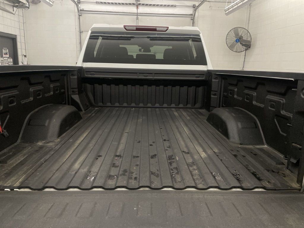 Used 2024 Chevrolet Silverado 2500 Custom w/ Custom Convenience Package image 19