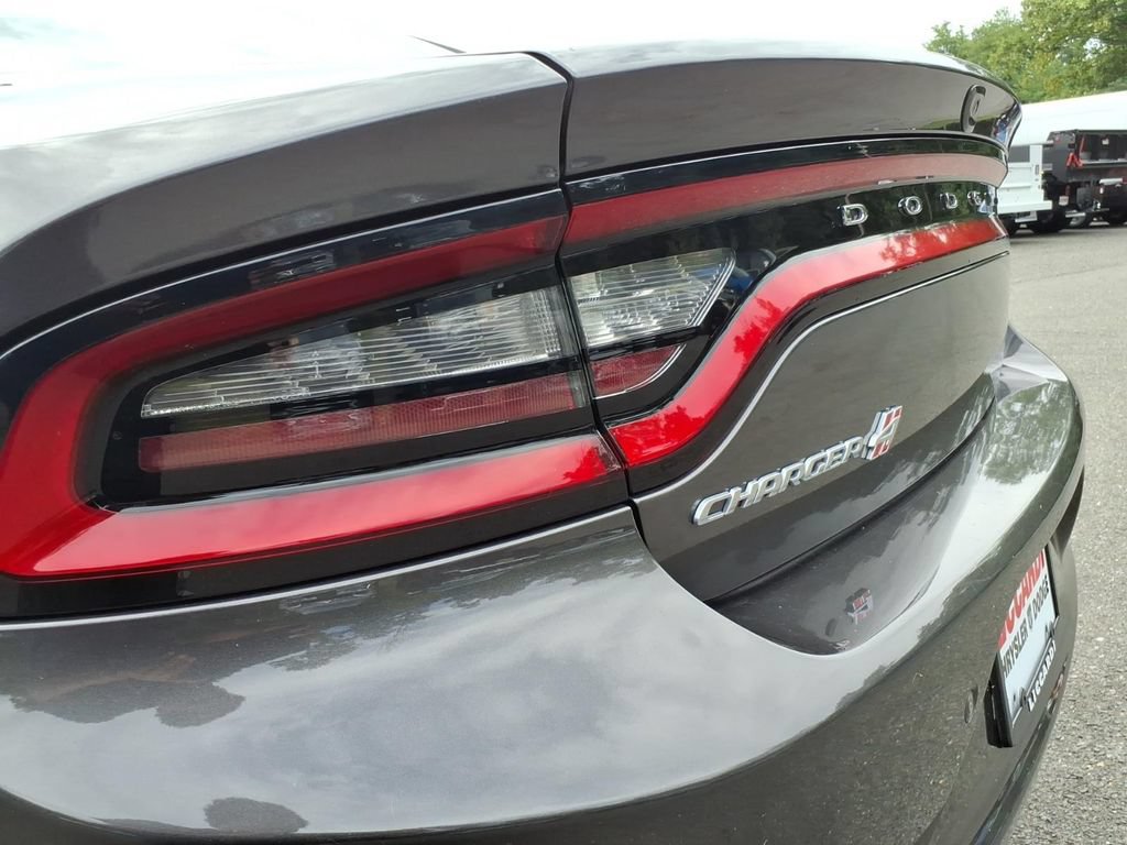 Used 2023 Dodge Charger SXT w/ Blacktop Special Edition AWD/4WD image 15