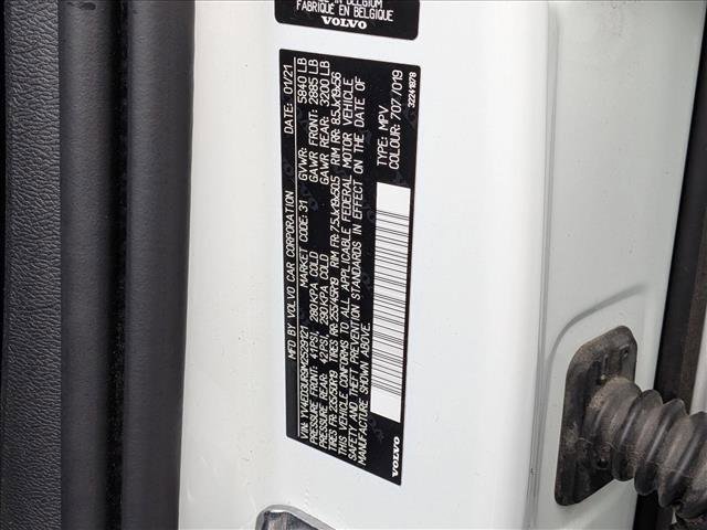 Certified 2021 Volvo XC40 P8 Recharge image 26