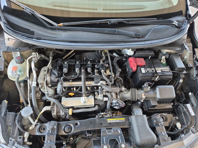 Used 2020 Nissan Versa SV FWD image 20
