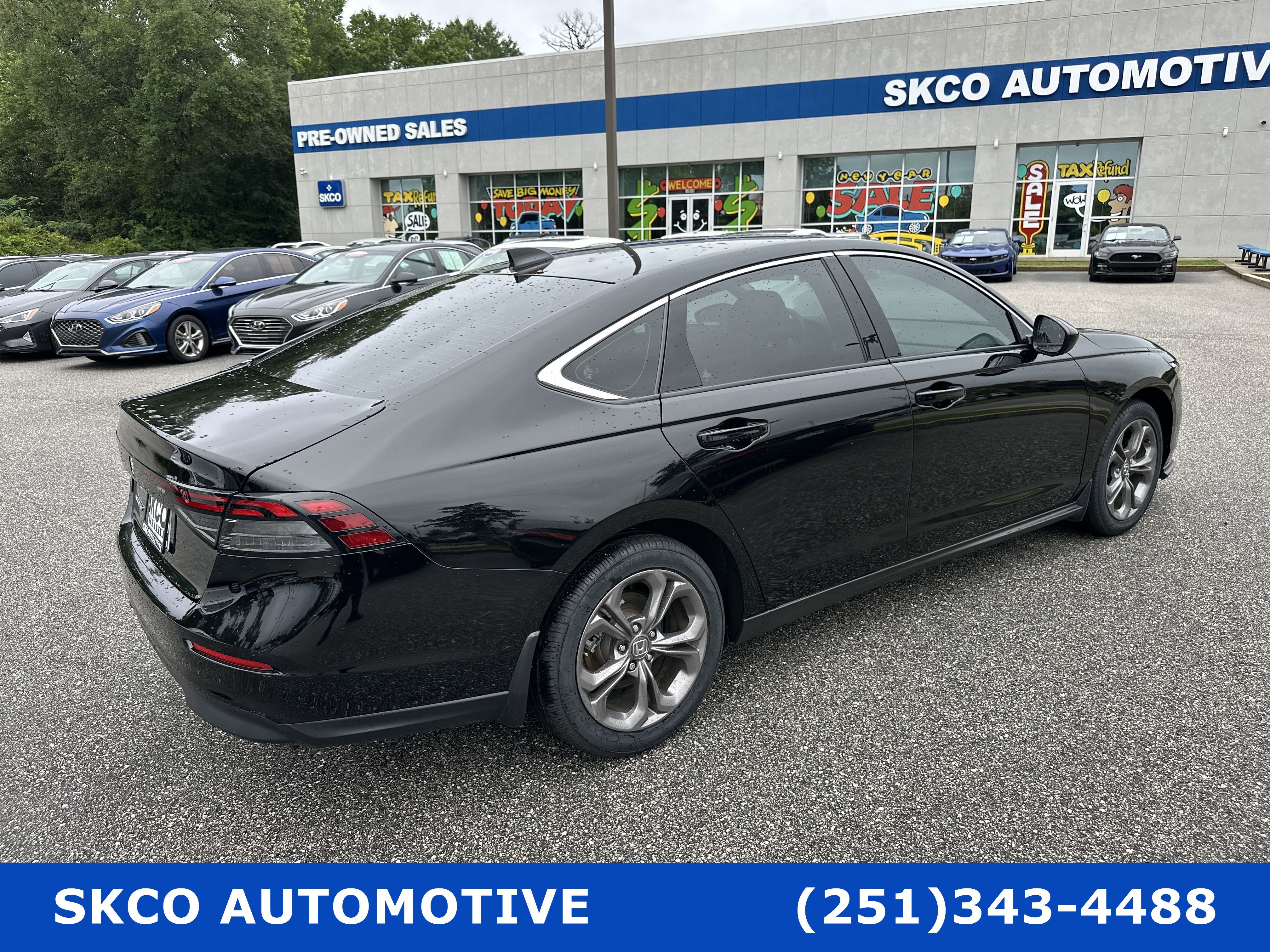 Used 2023 Honda Accord EX image 5
