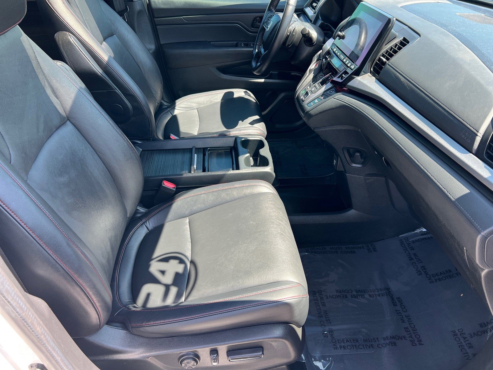 Used 2024 Honda Odyssey Sport image 19