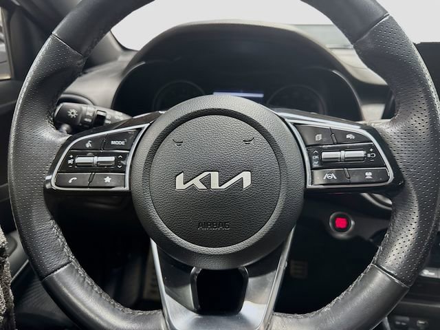 Used 2024 Kia Forte GT-Line w/ GT-Line Premium Package image 18