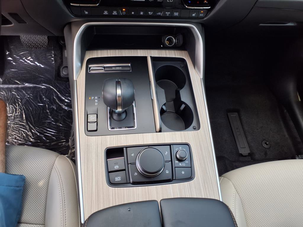 New 2025 MAZDA CX-90 3.3 Turbo w/ Preferred Package image 17