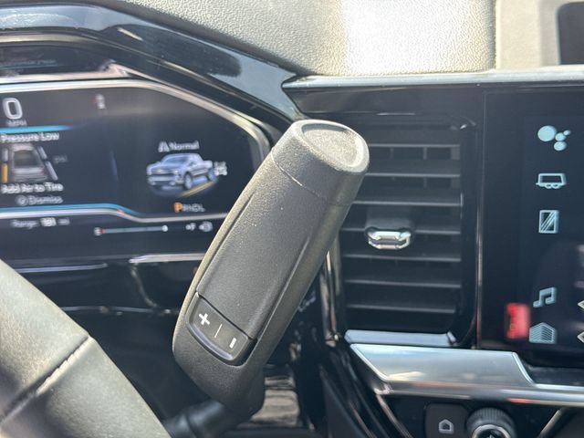 Used 2024 Chevrolet Silverado 1500 LT AWD/4WD image 26