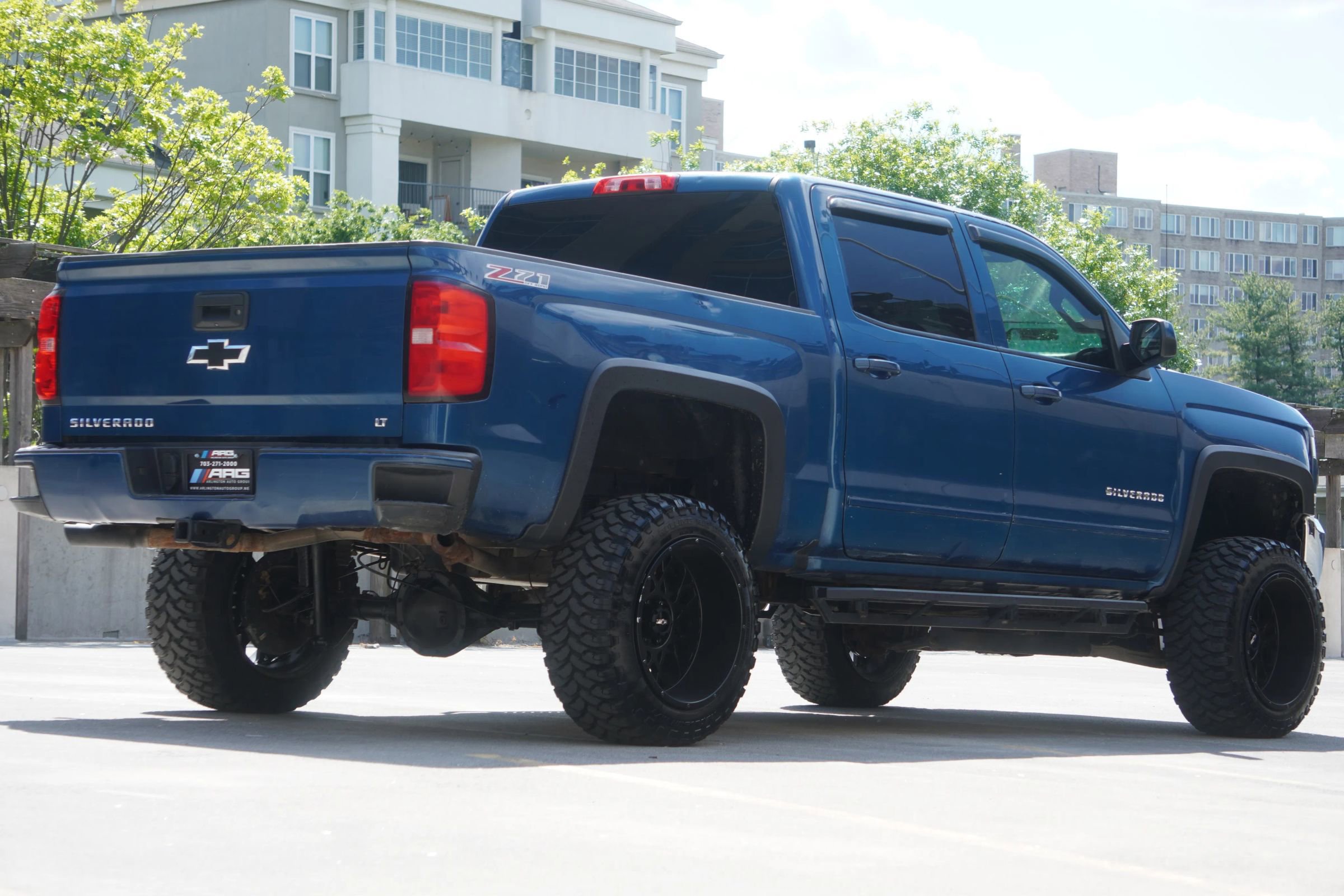 Used 2017 Chevrolet Silverado 1500 LT w/ All Star Edition AWD/4WD image 13