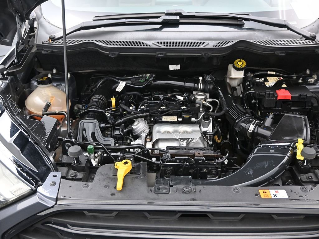 Used 2021 Ford EcoSport S image 16