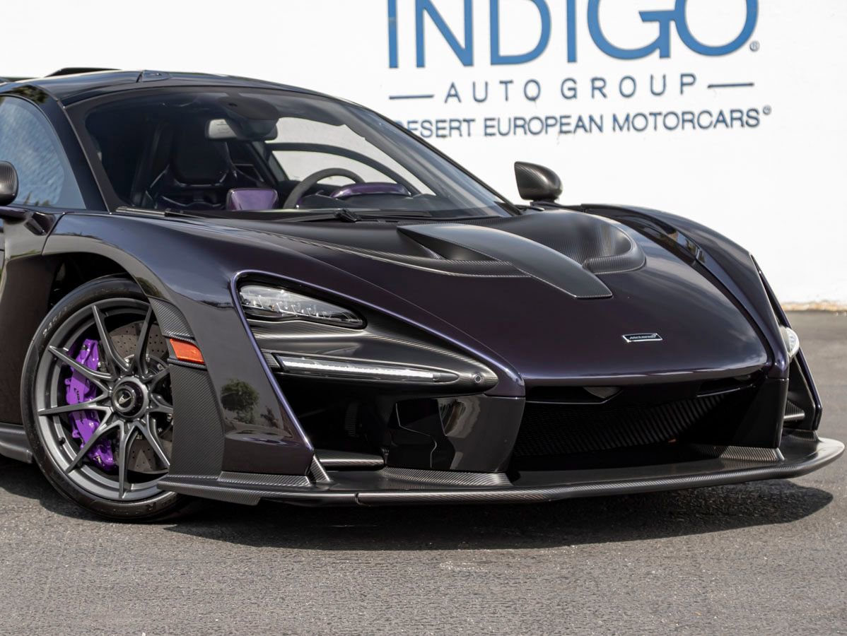 Used 2019 McLaren Senna RWD image 5