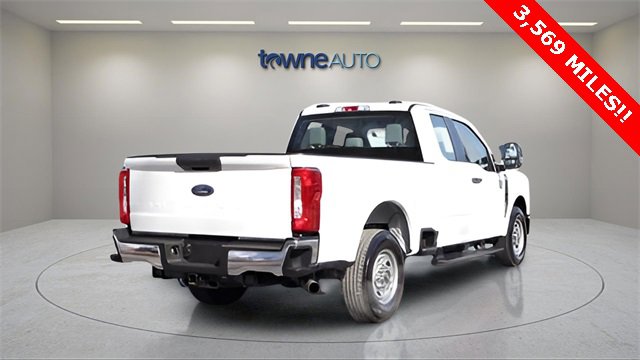 Used 2023 Ford F250 XL w/ XL Chrome Package image 13