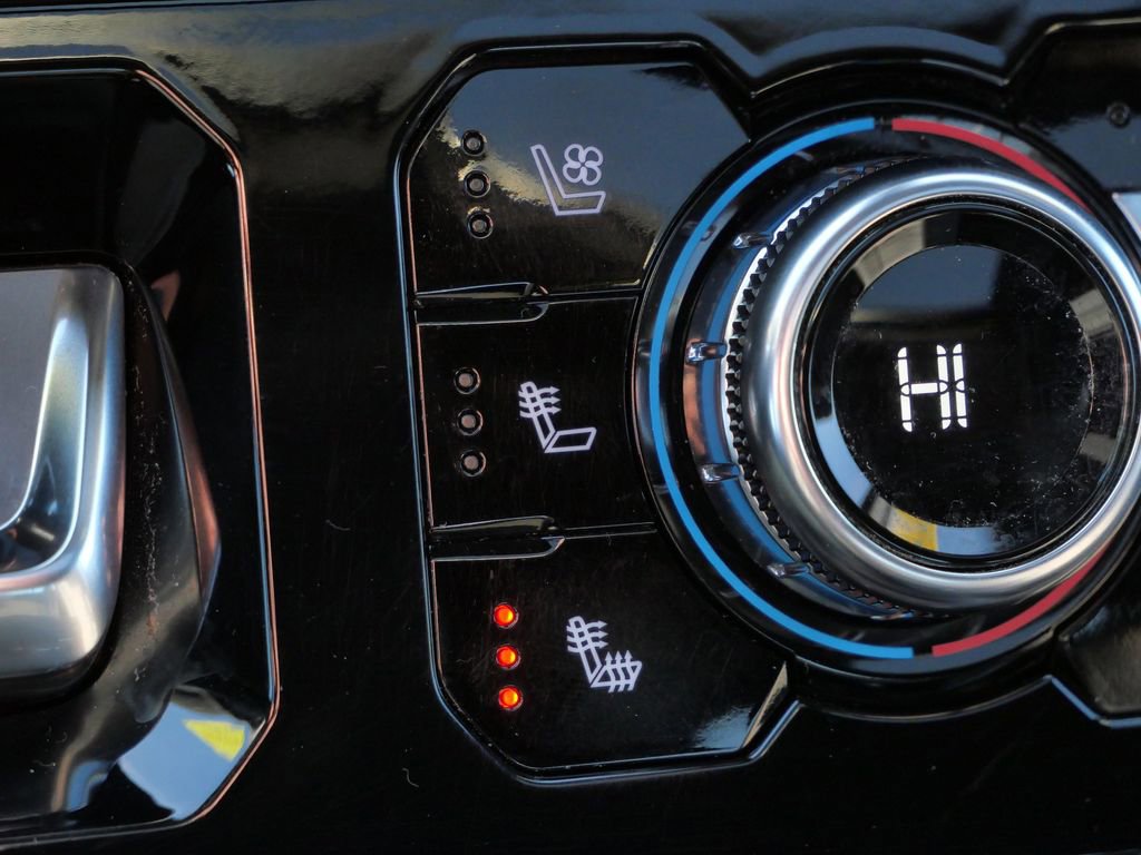 Used 2023 GMC Sierra 1500 AT4 w/ AT4 Premium Package image 45