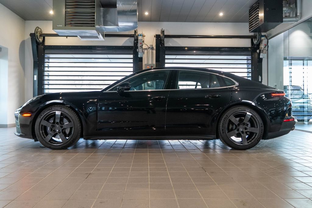 New 2026 Porsche Panamera 4 AWD/4WD image 2