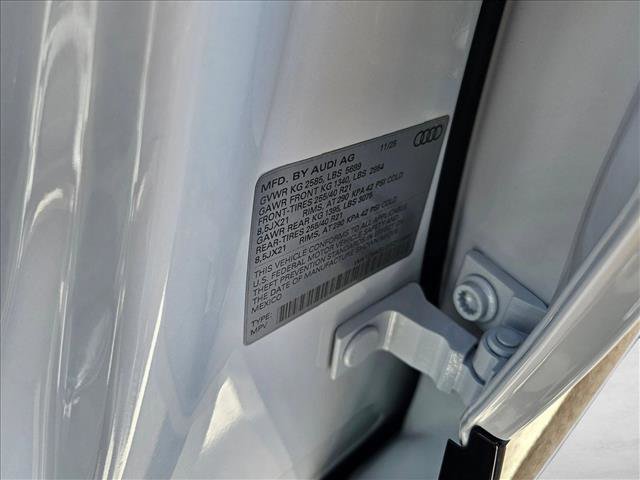 New 2025 Audi SQ5 Premium Plus image 18