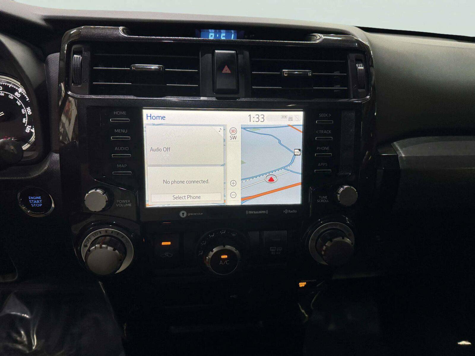 Used 2020 Toyota 4Runner TRD Off-Road Premium w/ Moonroof Package AWD/4WD image 30