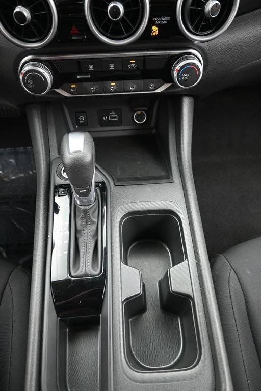 Used 2025 Nissan Sentra S FWD image 18