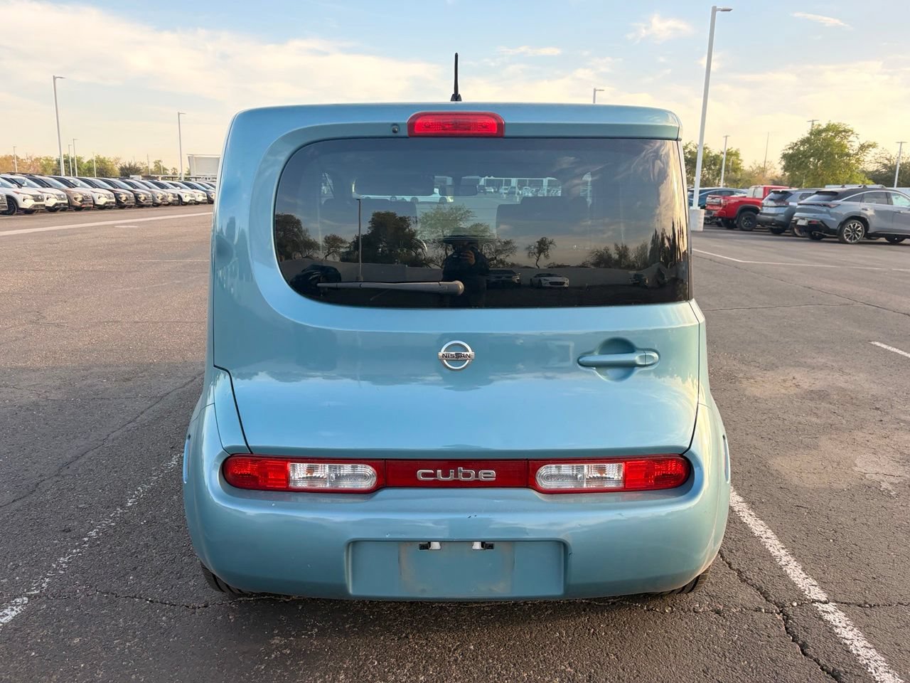 Used 2009 Nissan Cube 1.8 S w/ Interior Designer Pkg FWD image 7