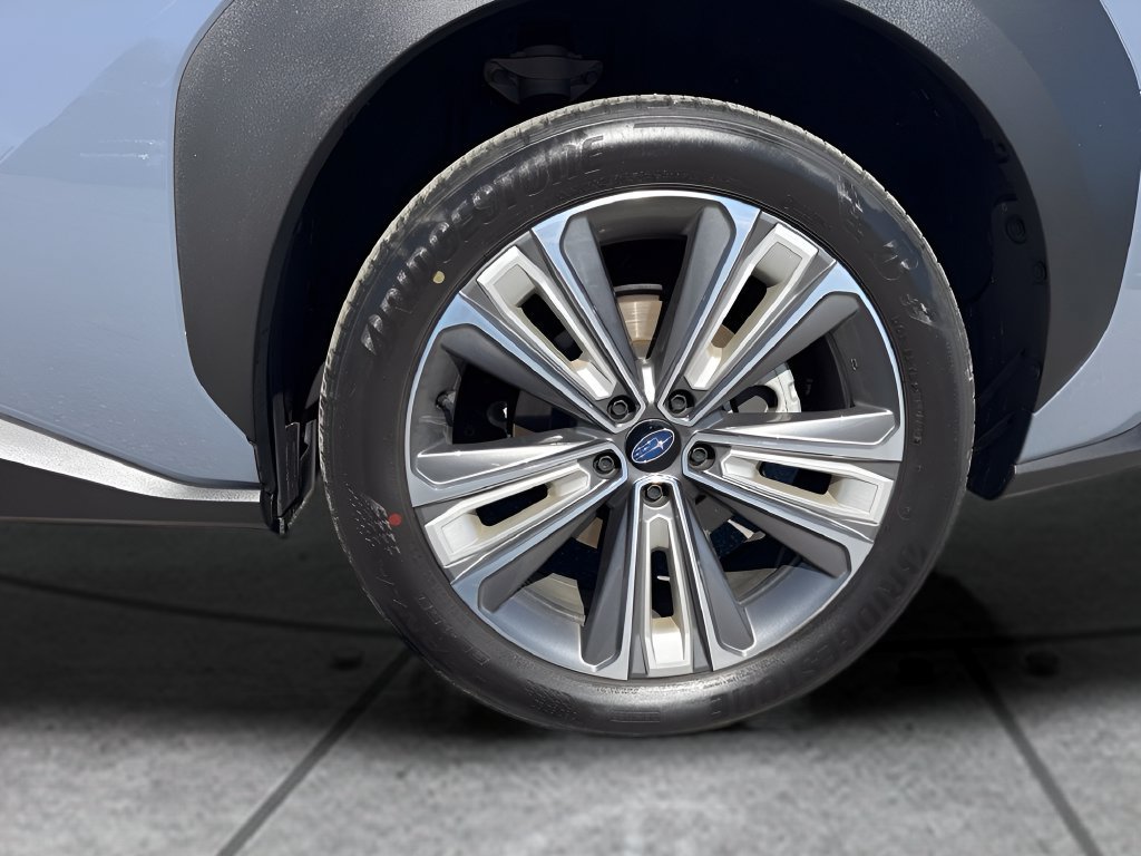 Used 2023 Subaru Solterra AWD image 35