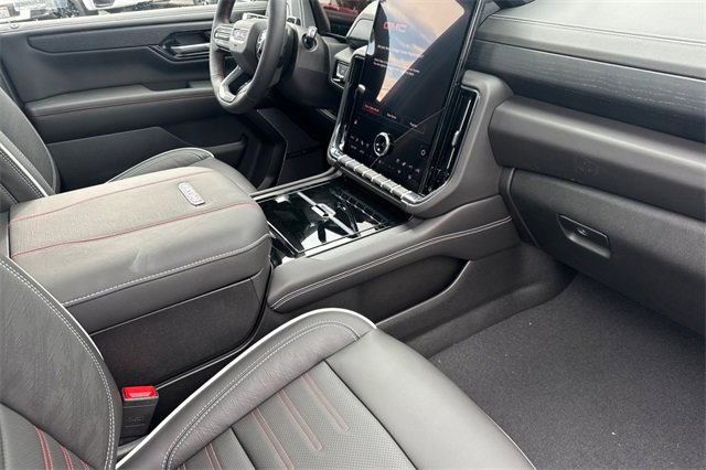 New 2026 GMC Yukon AT4 Ultimate image 17
