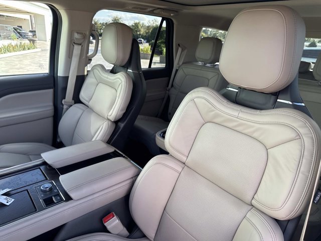 Certified 2024 Lincoln Navigator Reserve image 14