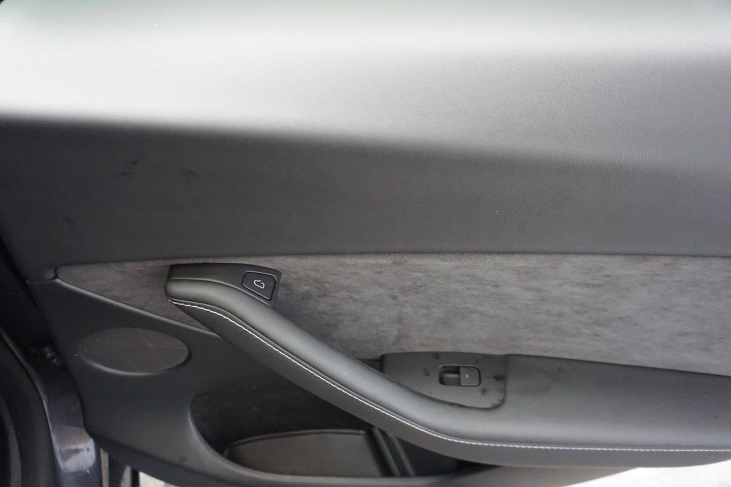 Used 2024 Tesla Model Y Long Range image 21