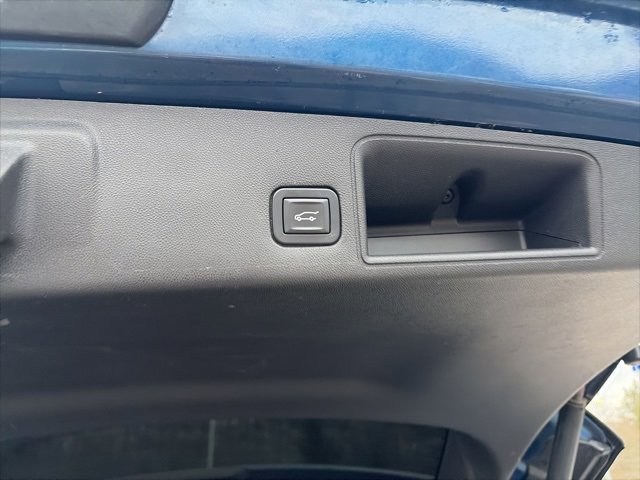 Used 2019 GMC Terrain SLT w/ Preferred Package image 8