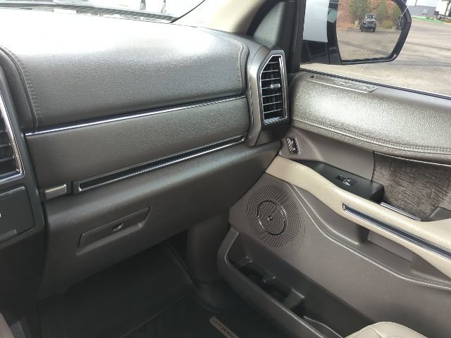 Used 2021 Ford Expedition Max Limited RWD image 8