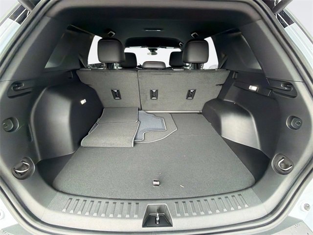 New 2026 Chevrolet Equinox RS w/ Convenience Package III image 13