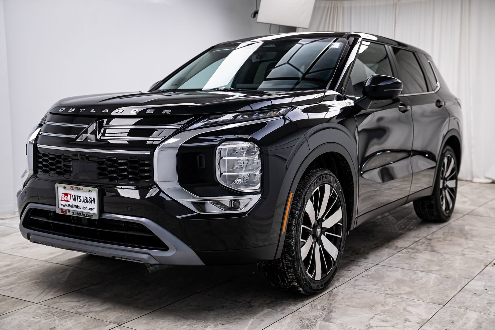 New 2026 Mitsubishi Outlander ES AWD/4WD image 6