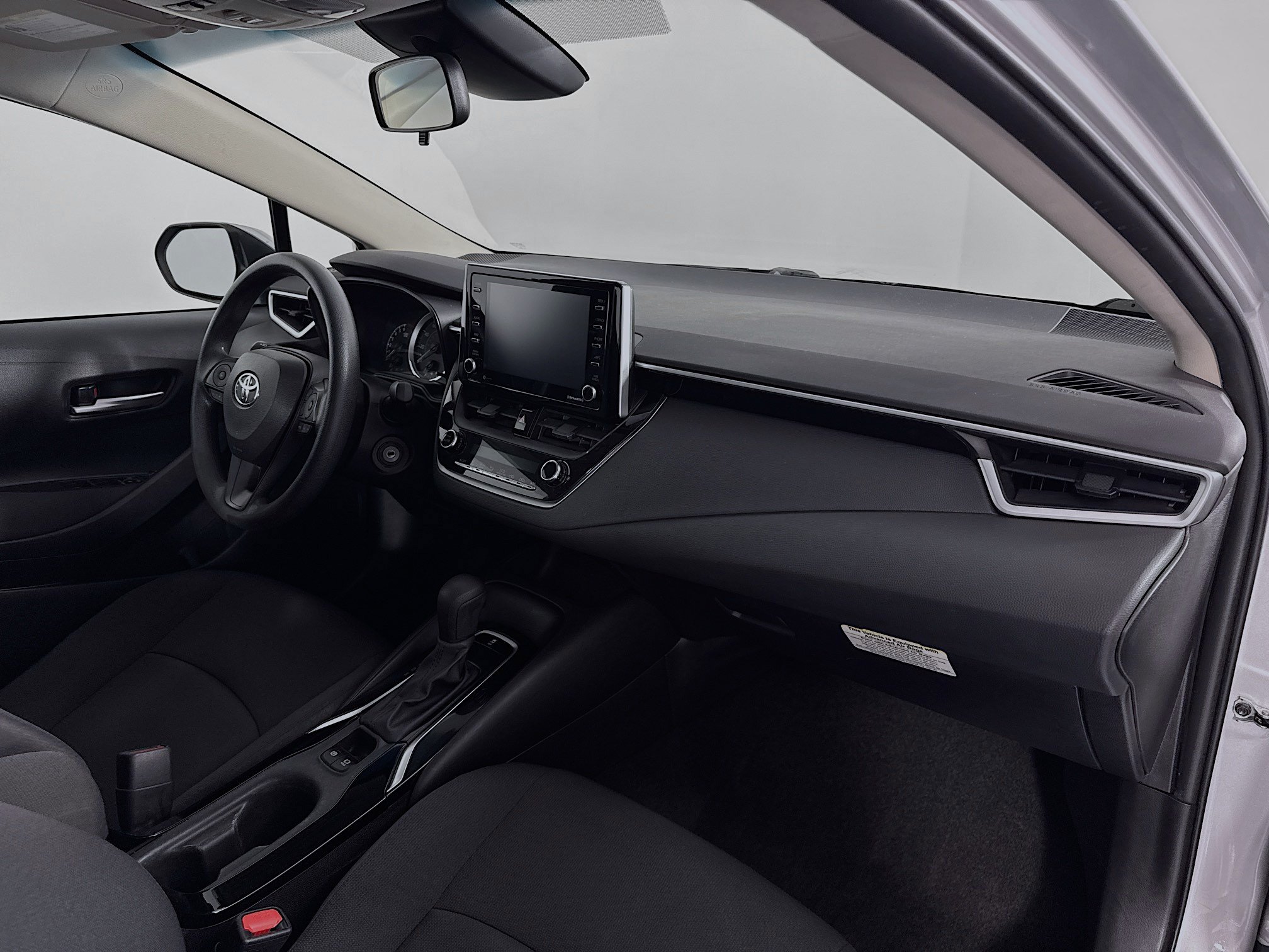 Used 2021 Toyota Corolla LE w/ Carpet Mat Package (TMS) FWD image 26