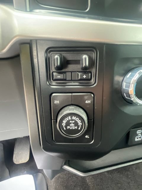 Used 2022 Ford F150 XLT w/ Equipment Group 301A Mid AWD/4WD image 23