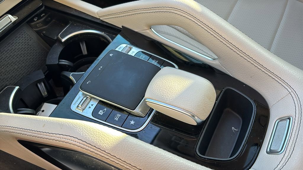 Used 2020 Mercedes-Benz GLE 350 4MATIC image 23