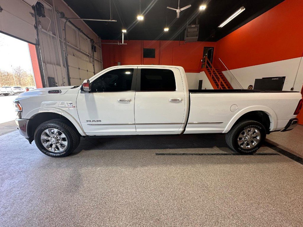 Used 2022 RAM 3500 Limited w/ Protection Group AWD/4WD image 4