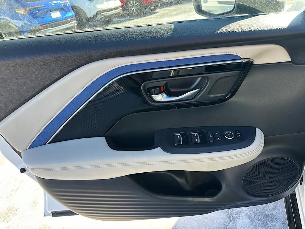 Certified 2025 Acura ADX A-Spec image 21