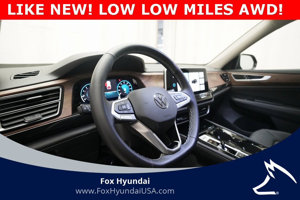 Used 2025 Volkswagen Atlas SE image 8