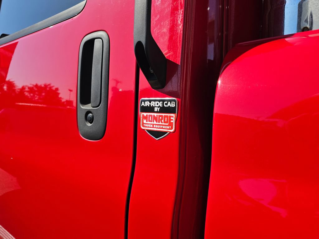 Used 2006 GMC TopKick C4500 2WD Crew Cab image 11