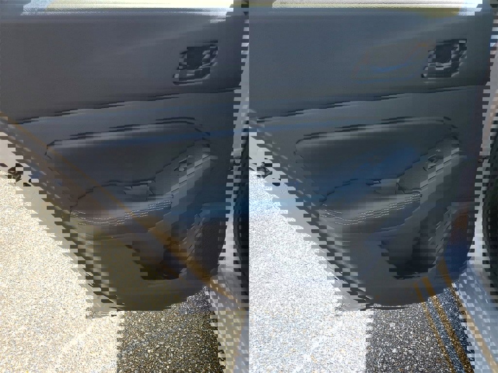 Used 2024 Nissan Altima 2.5 SV image 23