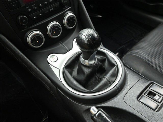 Used 2020 Nissan 370Z w/ Sport Package image 24