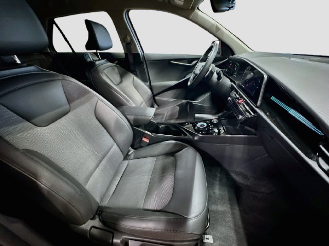 Certified 2025 Kia Niro EX w/ EX Cold Weather Package FWD image 28