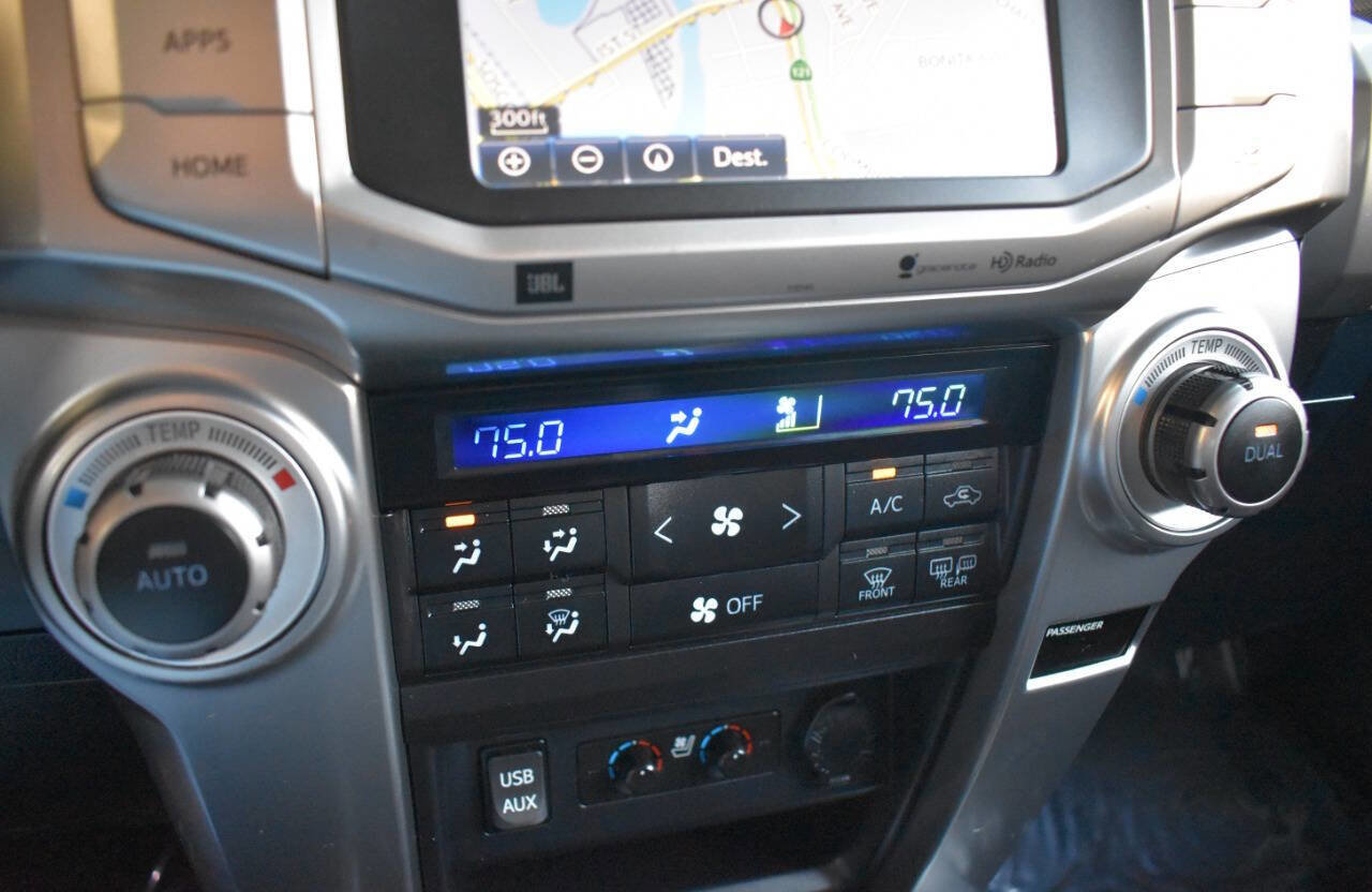 Used 2016 Toyota 4Runner Limited image 32