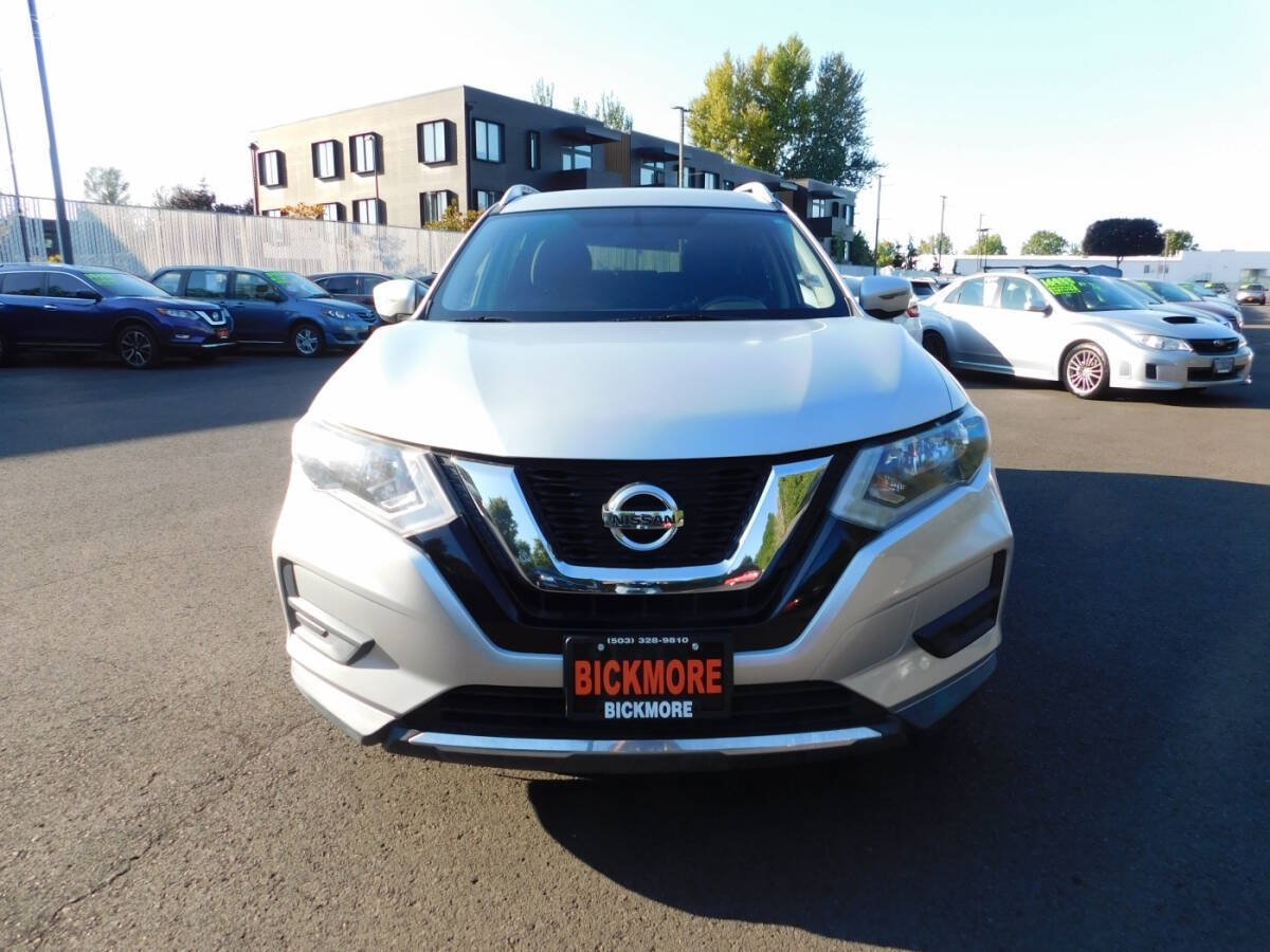 Used 2017 Nissan Rogue SV AWD/4WD image 22